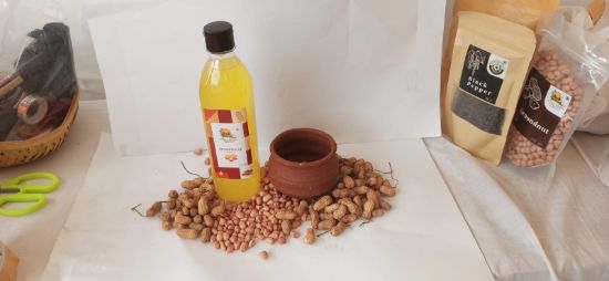 Picture of Premium Cold Pressed Filtered Groundnut Oil 500 ml